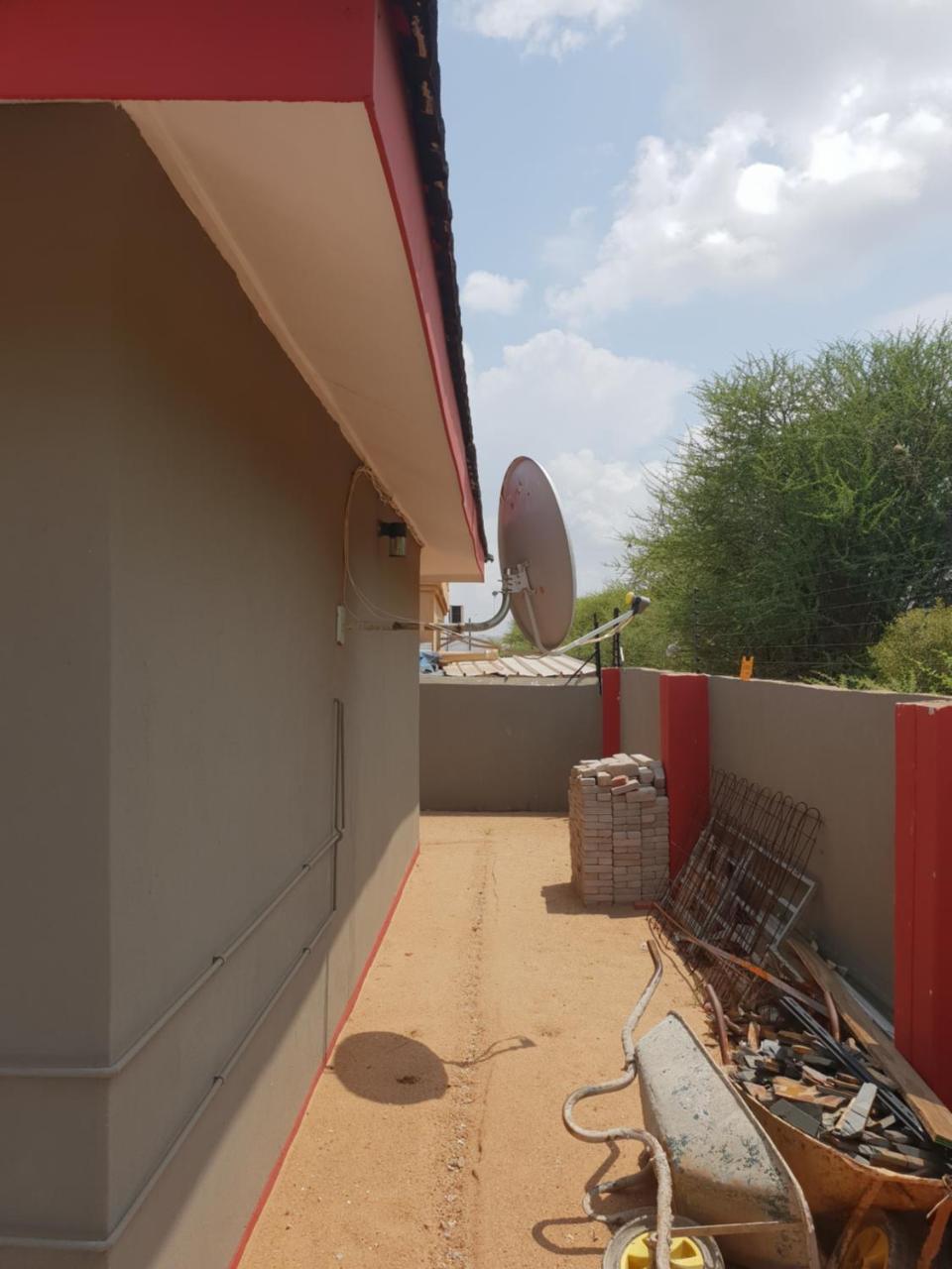 Mathlyn Guesthouse Gaborone Exterior photo